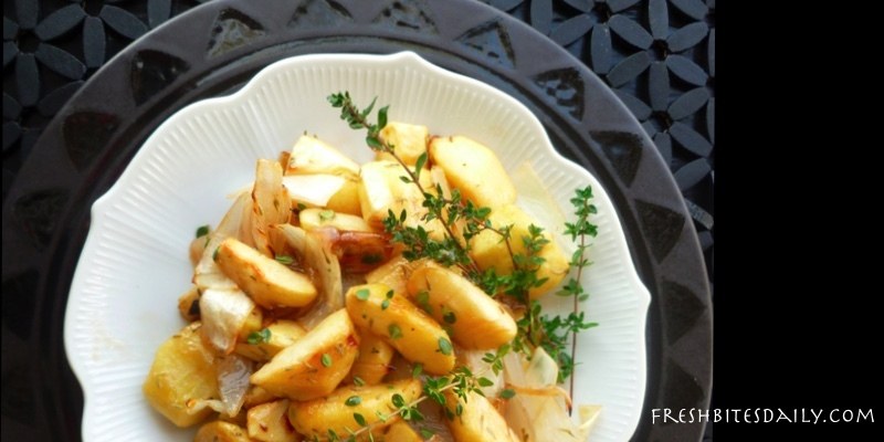 Roasted Apple, Onion, and Thyme
